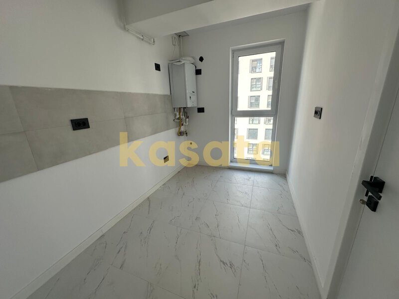 Garsoniera, 36 mp utili + balcon 5,3 mp, etaj 7, bloc nou