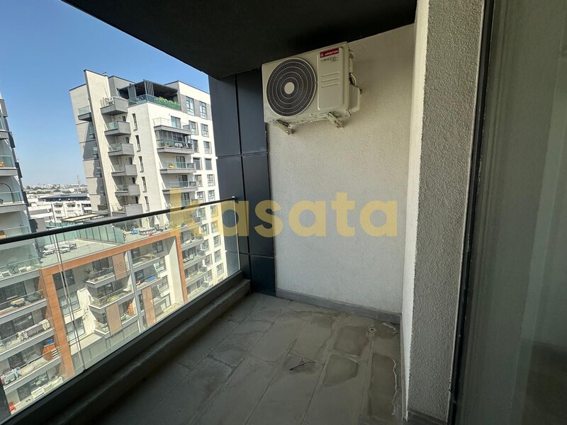 Garsoniera, 36 mp utili + balcon 5,3 mp, etaj 7, bloc nou